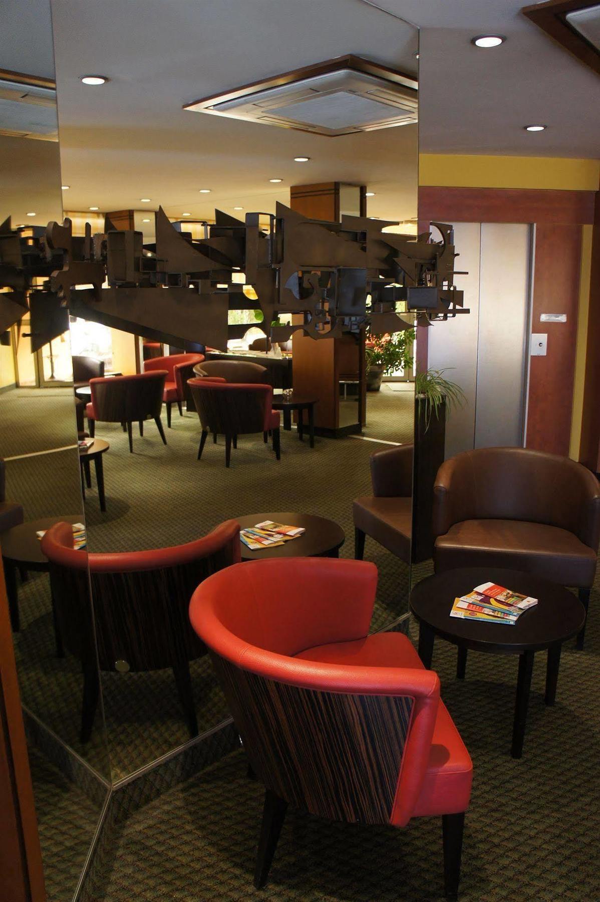 Inter-Hotel Toulouse Aeroport Бланяк Екстериор снимка